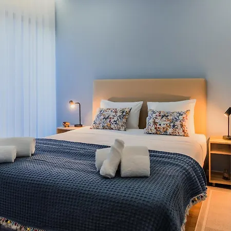 Apartamento Primeiro Quartel - 1 *