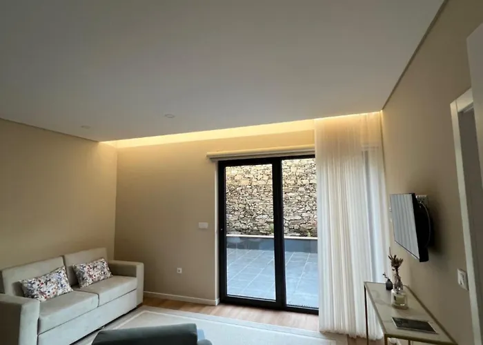 Primeiro Quartel - 1 Apartamento Peso da Régua